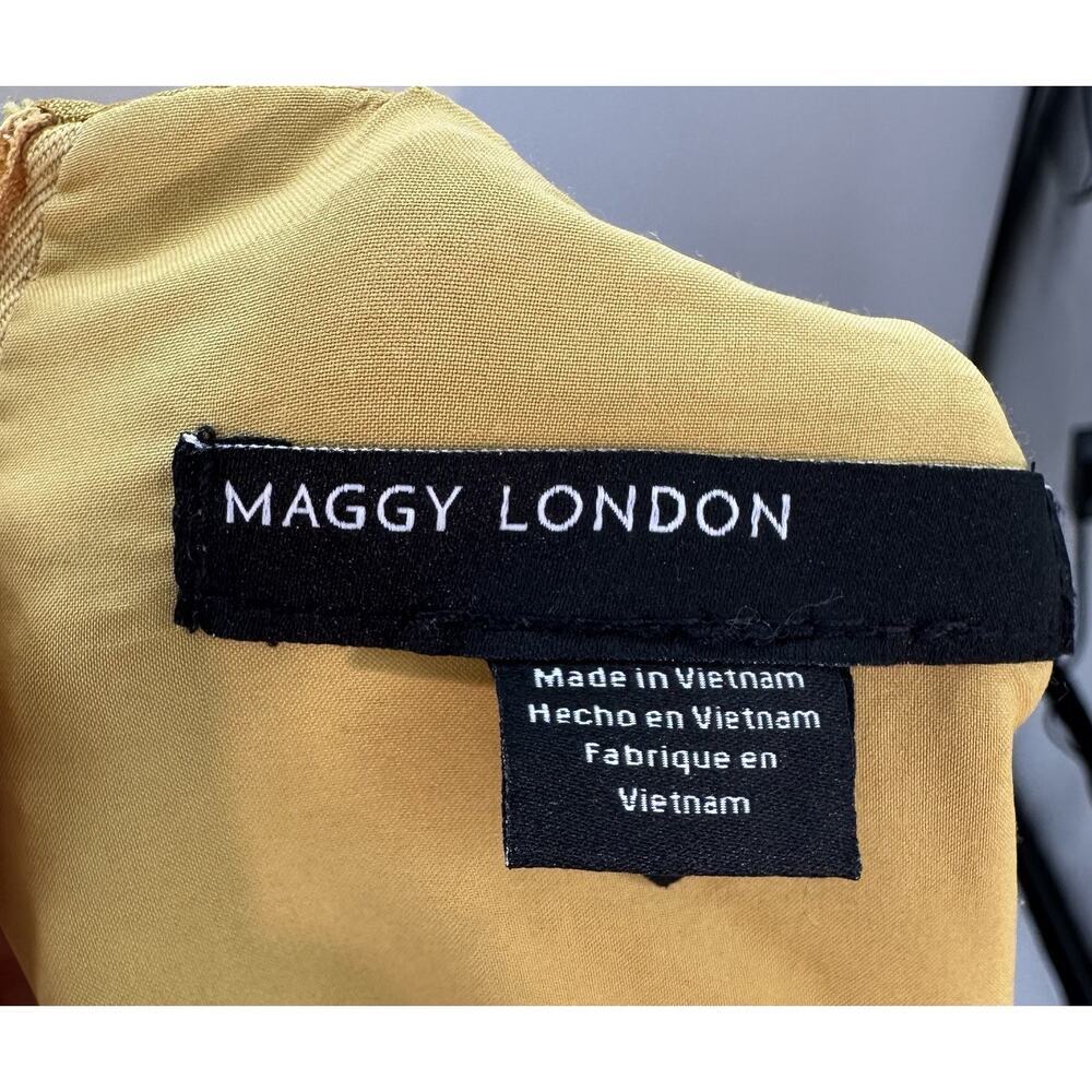 Maggy London Mustard Yellow Midi Dress Long Sleeve V-Neck Textured Sz 8 - Picture 10 of 11
